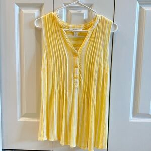 Market and Spruce Sleevelesss Yellow Blouse M